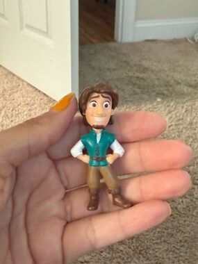 Flynn Mini Figurine Small Toy Figure Brown Green White Tan Plastic